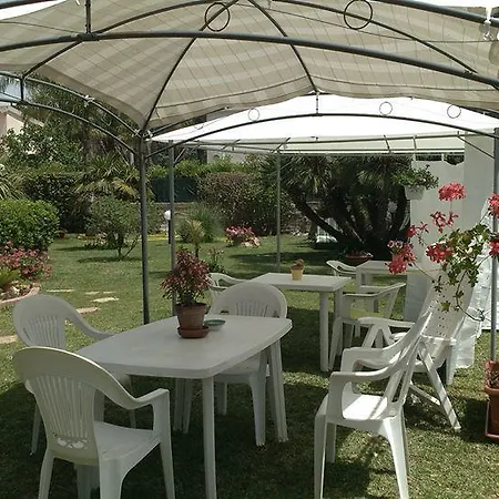 Bed & Breakfast Cuba Fontane Bianche