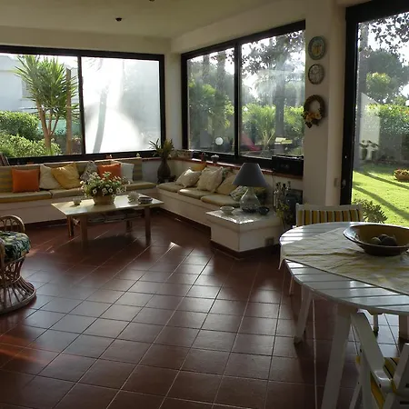 Cuba Bed & Breakfast